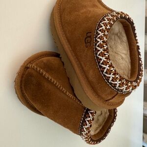 Toddler tazman ugg